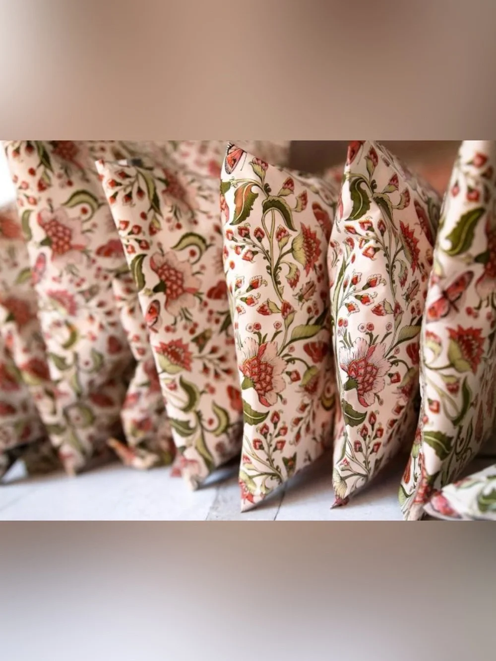 30 6” x 9” Floral Bug Poly Mailers New With Tags